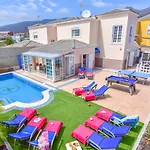 Teide Sol Con Piscina Climatizada, Playa Fanabe, فيلة
