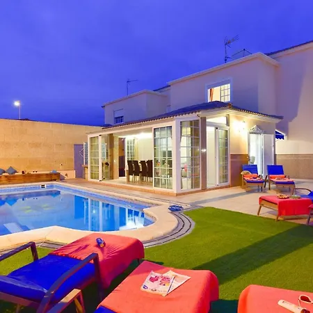 Teide Sol Con Piscina Climatizada, Playa Fanabe, Costa Adeje (Tenerife)