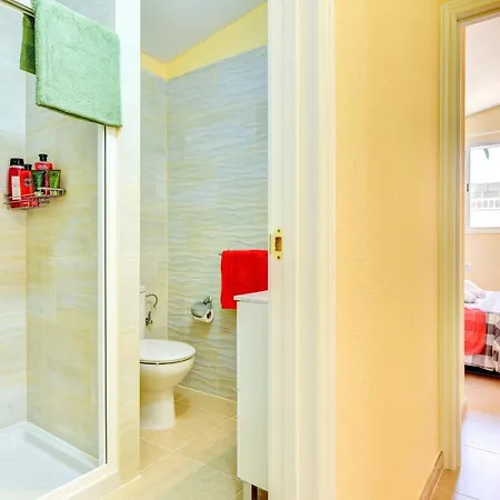 Teide Sol Con Piscina Climatizada, Playa Fanabe, 빌라 아데제