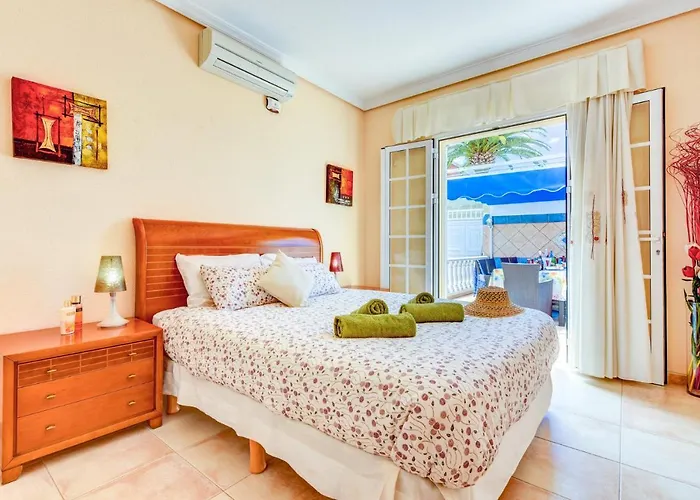 Teide Sol Con Piscina Climatizada, Playa Fanabe, Vila