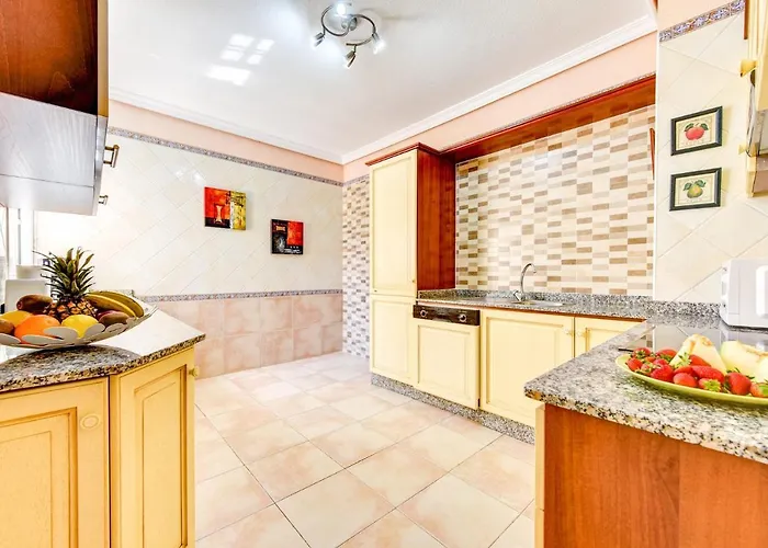 Vila Teide Sol Con Piscina Climatizada, Playa Fanabe,