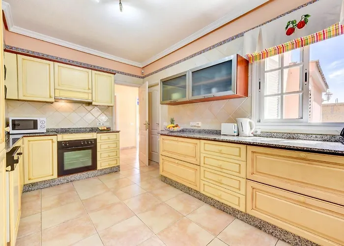 Vila Teide Sol Con Piscina Climatizada, Playa Fanabe,